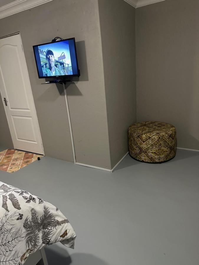 One Home Pretoria Luaran gambar