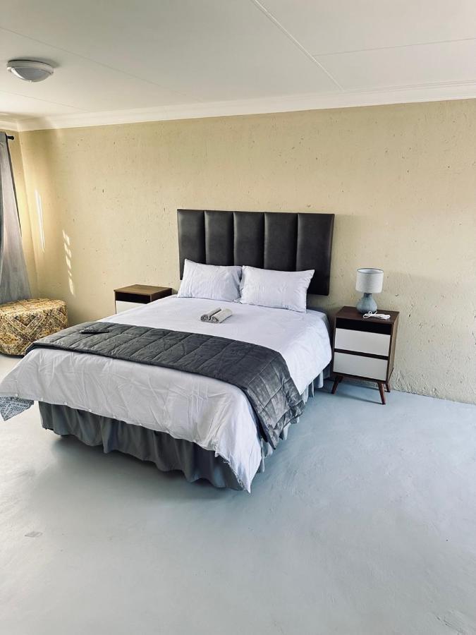 One Home Pretoria Luaran gambar