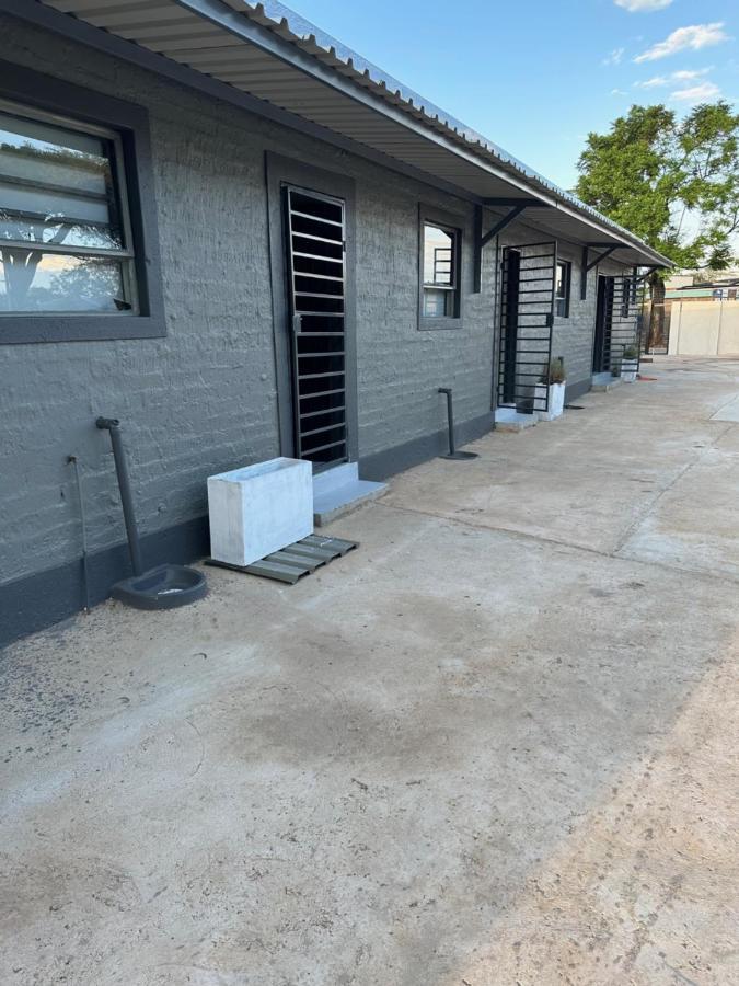 One Home Pretoria Luaran gambar