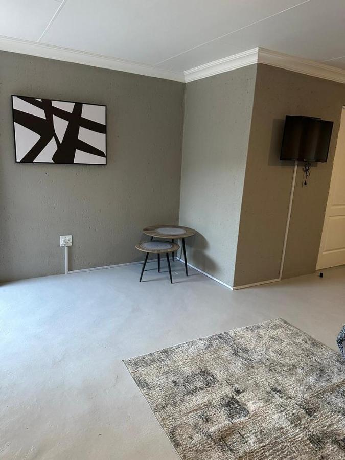 One Home Pretoria Luaran gambar