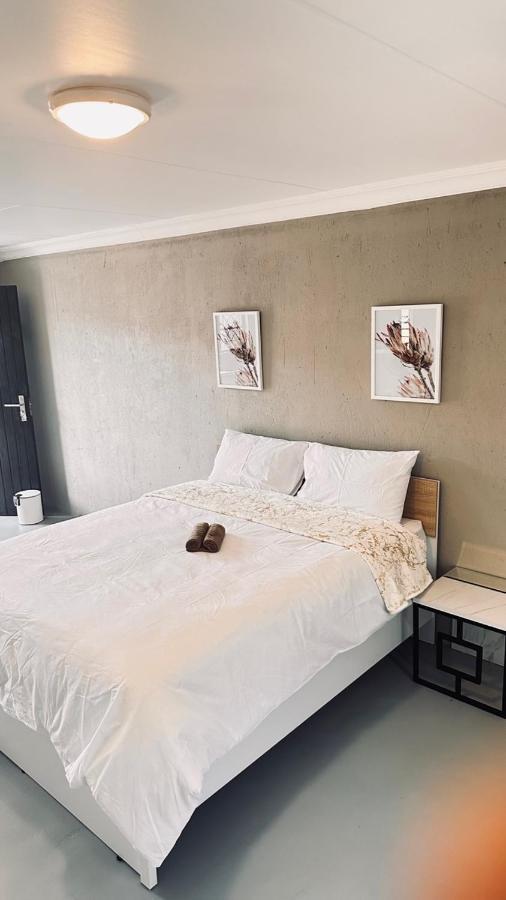 One Home Pretoria Luaran gambar