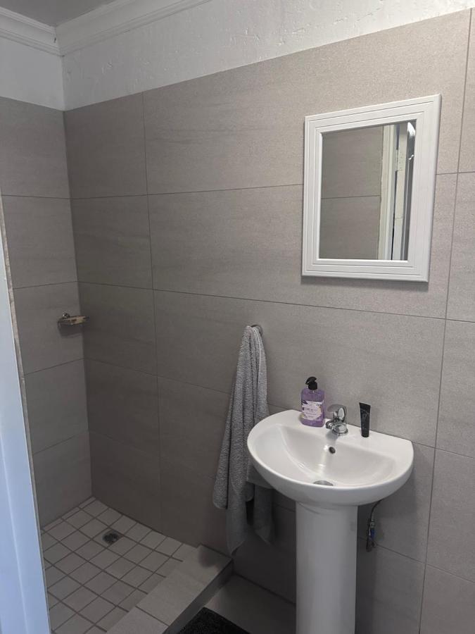 One Home Pretoria Luaran gambar